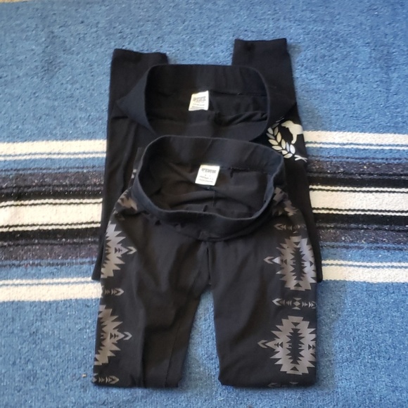 PINK Victoria's Secret Pants - 🖤 PINK by VS leggings🖤